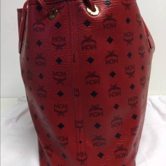 Only 2 - Picture 3 of 8